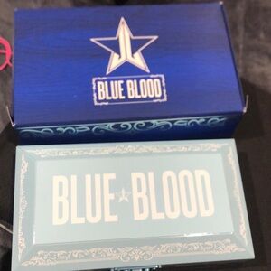 💕NEW JEFFREE STAR BLUE BLOOD EYESHADOW PALETTE💕